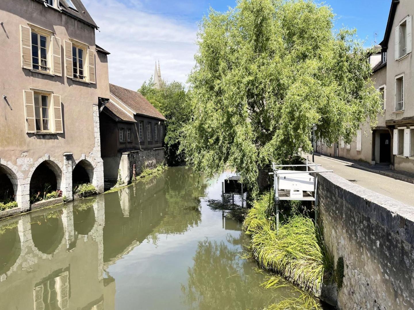 Au Bord De L'Eure - Free Parking Chartres Exterior foto